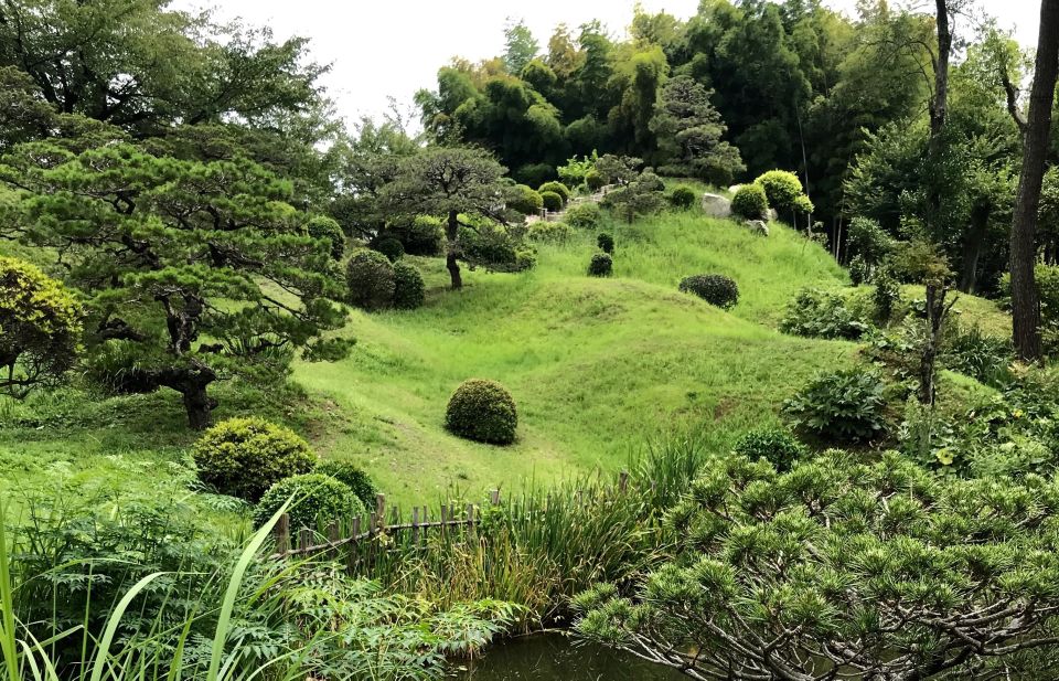 Paris Secret Gardens 1.30 hour long Walking Tour - French garden history, plus what the city is doing now