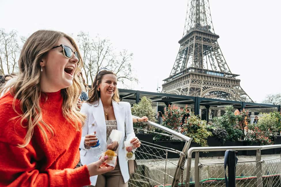 Paris: Seine Cruise and Macaron Tasting by the Eiffel Tower - Key things to know before you go
