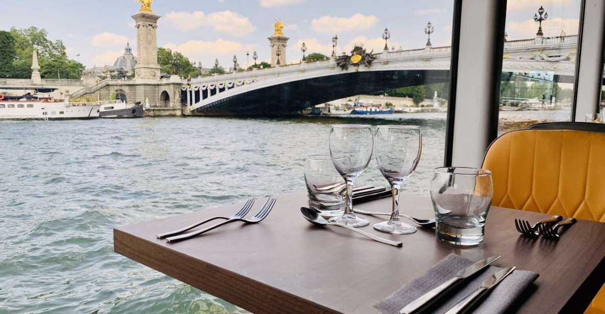 Paris: Seine River Bistronomic Dinner Cruise - A Real Bistro Dinner, Served Like a Sit-Down Moment