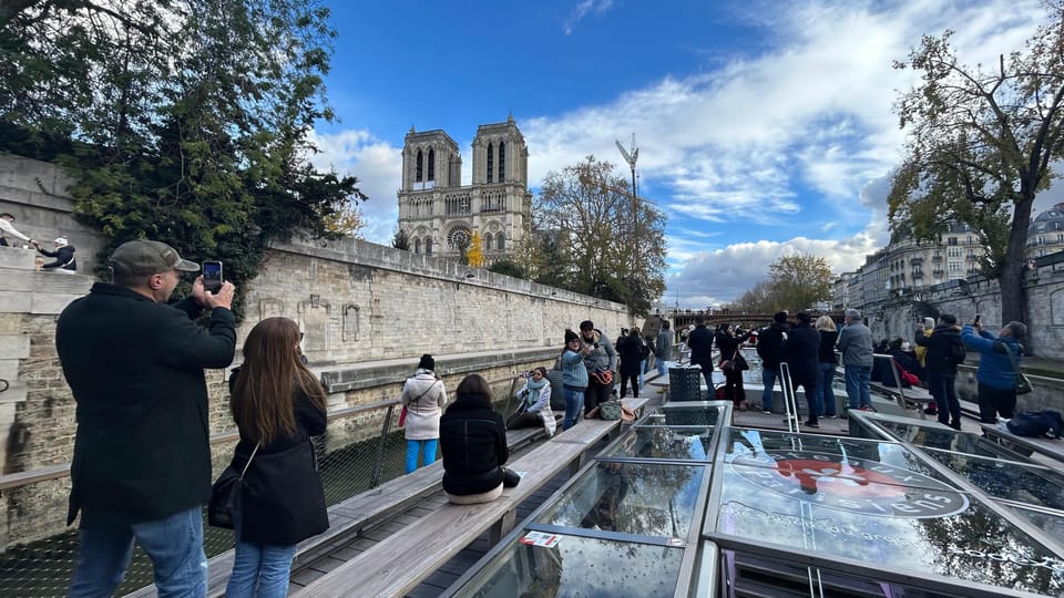 Paris: Seine River Cruise and 3-course Bistro Lunch - Paris on Water and On a Plate: The 150-Minute Flow
