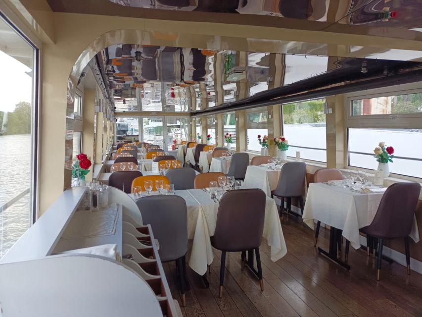 Paris : Seine River Lunch cruise from Eiffel Tower - Key highlights you should know before you go