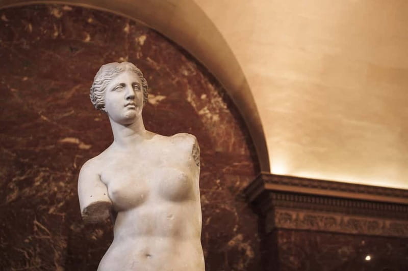 Paris: Skip-the-Line Louvre Highlights Tour with Mona Lisa - The Big Art Stops: Mona Lisa, Venus de Milo, and More