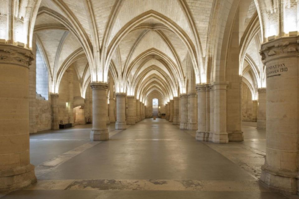 Paris: Ste-Chapelle, Conciergerie, Notre Dame Private Tour - Key highlights you’ll feel right away