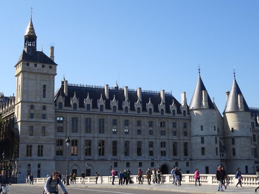 Paris: Ste-Chapelle, Conciergerie, Notre Dame Private Tour - Who should book this private Île de la Cité tour