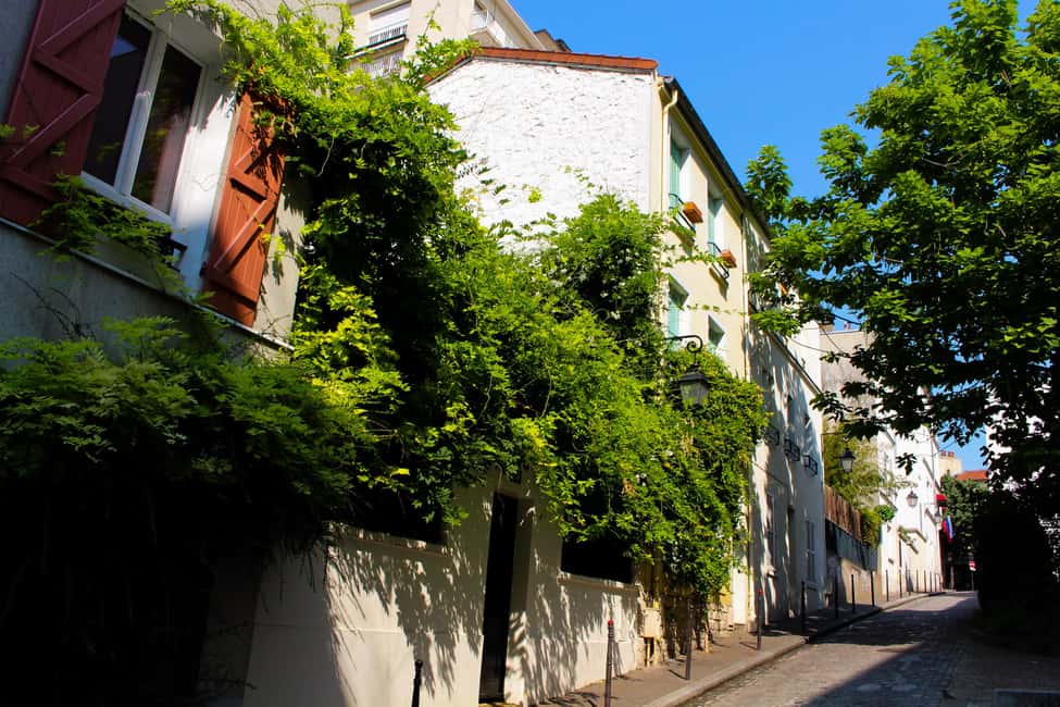 Paris Street Art at La Butte-aux-Cailles - La Butte-aux-Cailles: why this Paris hill feels like a village