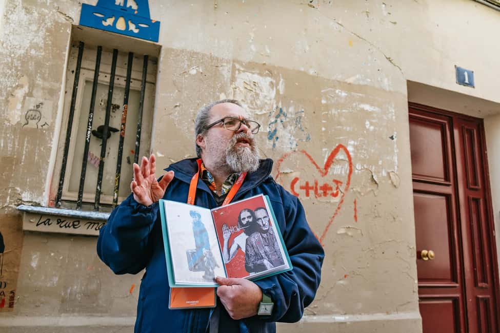 Paris: Street Art Walking Tour with a Street Artist Guide - Paris Street Art Walk With a Former Artist: What This Really Feels Like