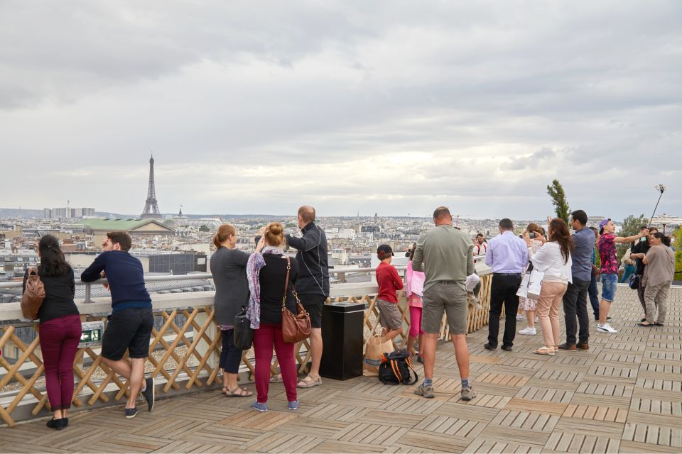 Paris: The best Undiscovered Quarters & Secret Gems Tour - Hôtel Drouot and Palais Brongniart: Big Paris, Quick Glances