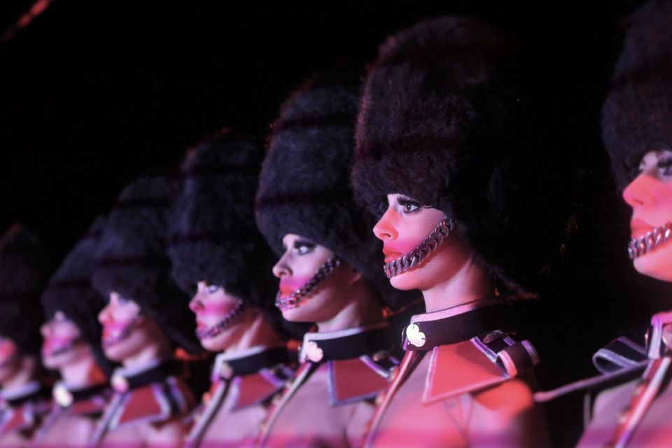 Paris: The Crazy Experience, a VIP tour of the Cabaret - Price and value: what you’re actually paying for at $412
