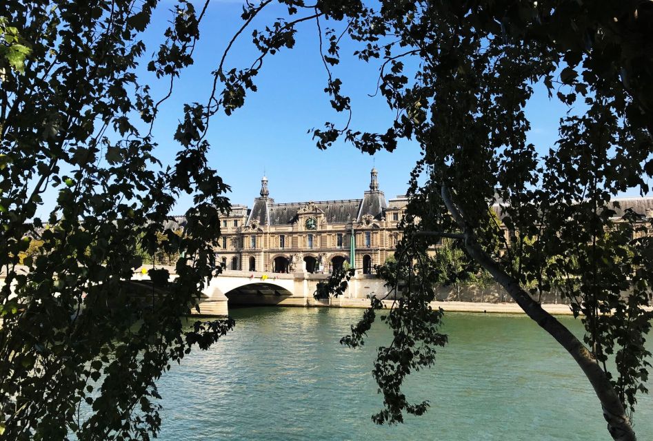 Paris: The Da Vinci Code Walking Tour with a Local Guide - Palais Royal: Following the Rose Line Hunt in a Quiet Square