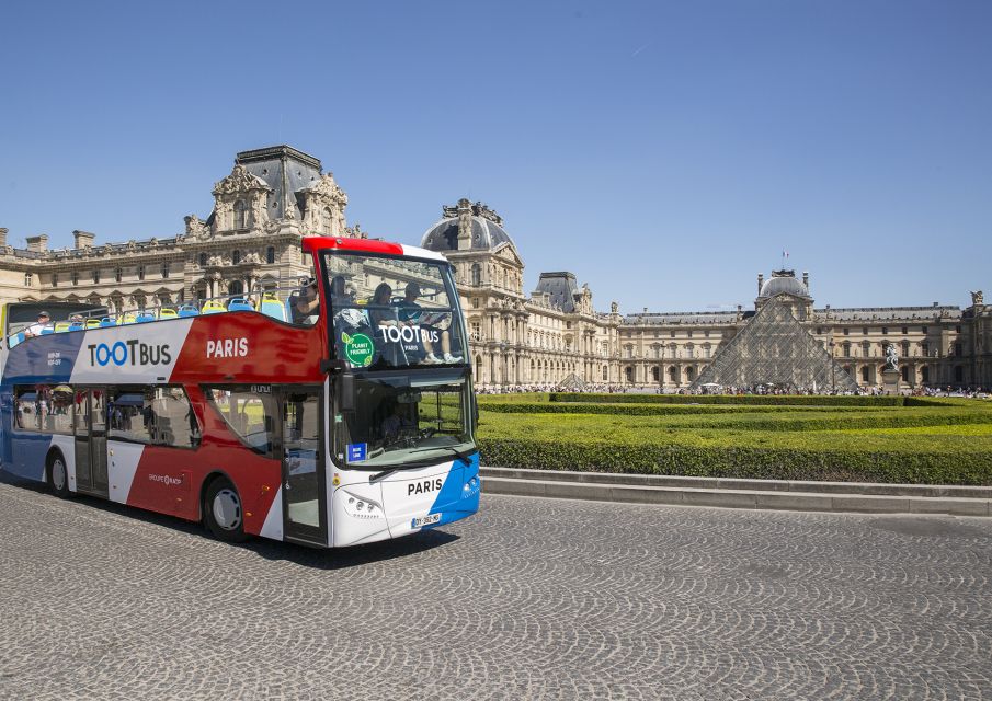 Paris: Tootbus Kids Bus Tour Experience - Louvre area: what kids can actually notice from the road