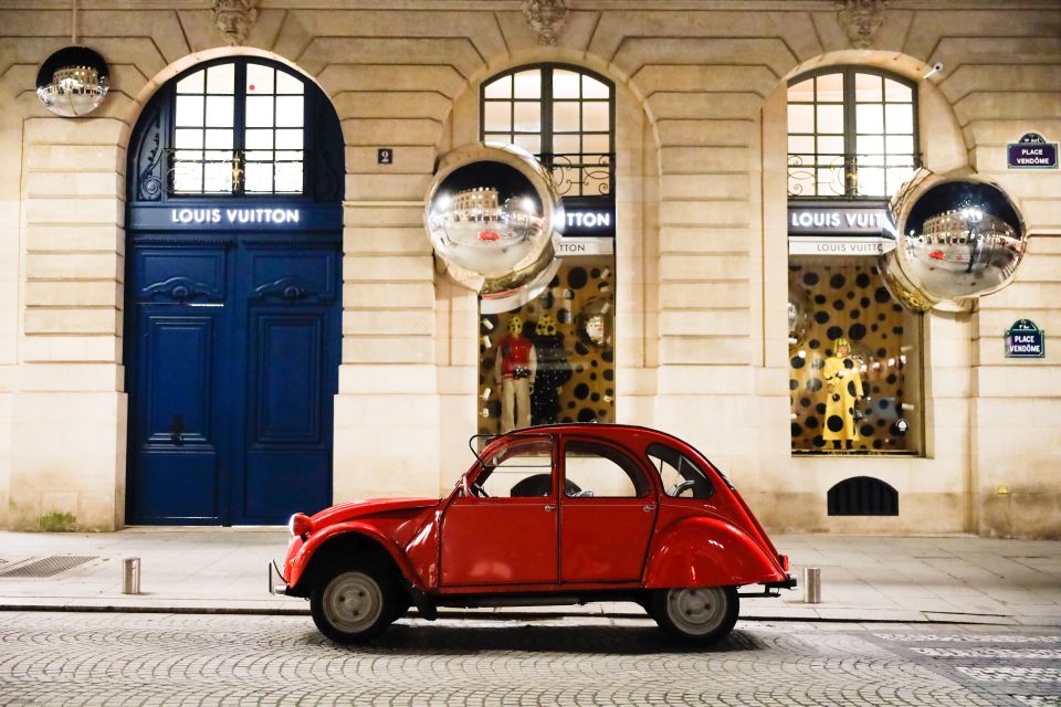 Paris :Tour 2CV Paris Secret - Montmartre: Vineyards, Dalida Square Energy, and the Sacré-Cœur View