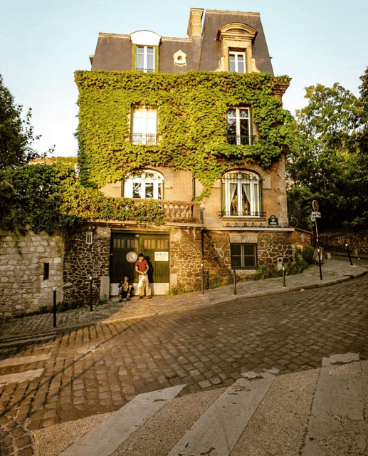Paris :Tour 2CV Paris Secret - Price and Value: $288 per Group Up to 3