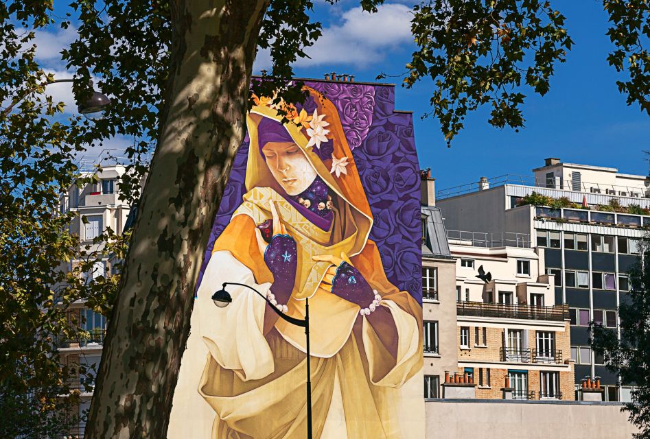 Paris: Urban Art Murals Walking Tour with an Expert - Tall murals, big techniques: how the guide connects method to meaning