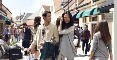 Paris: Vallée Village Outlet Shopping Day - Getting there from Paris: the coach pickup at Pullman Bercy