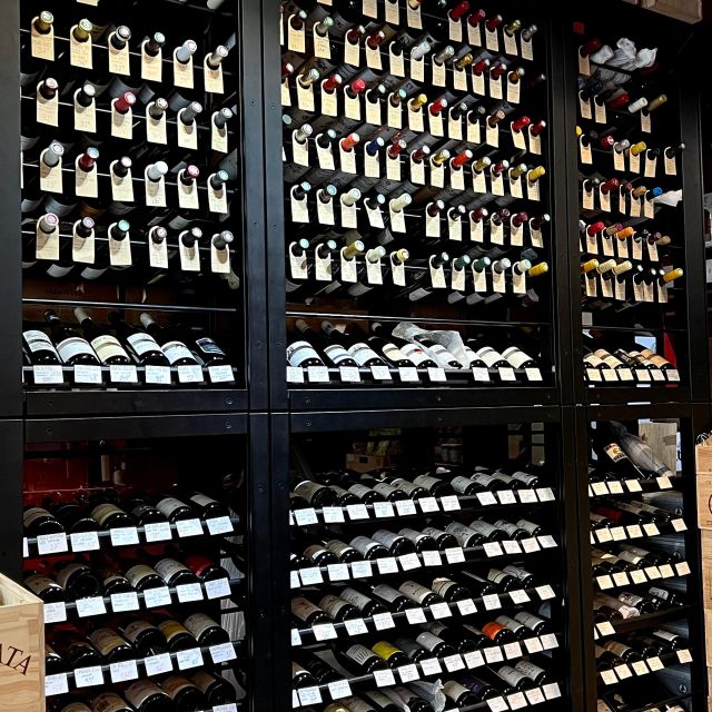 Paris : Wine tasting at the cellar of Joël Robuchon - The 4-Wine Flight: From Light Whites to Structured Reds