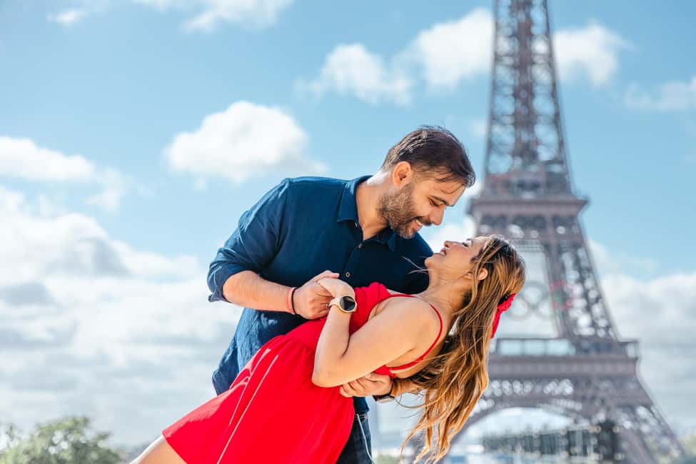 Parisian Proposal Perfection. Photography/Reels & Planning - Why a Trocadéro Proposal Shoot Feels Right for Paris