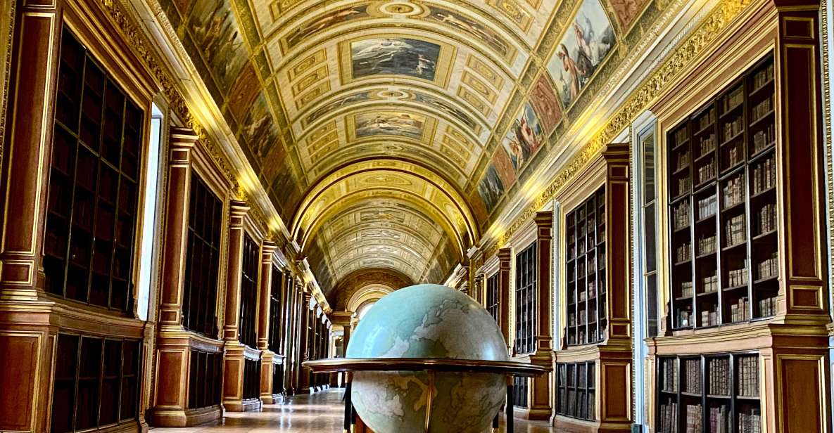 Private Fontainebleau, Versailles, Trianon from Paris - Versailles Palace with audio guide: Hall of Mirrors and the Royal Apartments