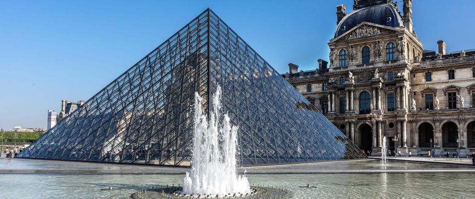Private Louvre Tour for Teenagers - Masterpieces That Function as Clue Locations