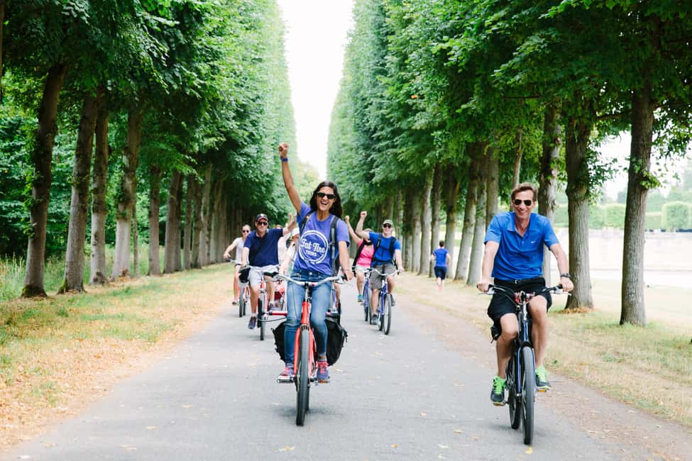 Private Versailles Bike Tour - The Grand Canal picnic: market stop without making food the whole event