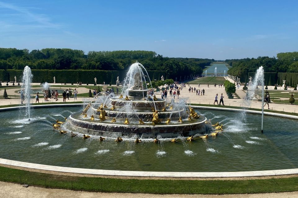 Private Versailles, Gardens, Trianon from Paris by Mercedes - Getting from Paris to Versailles: what the guide sets up