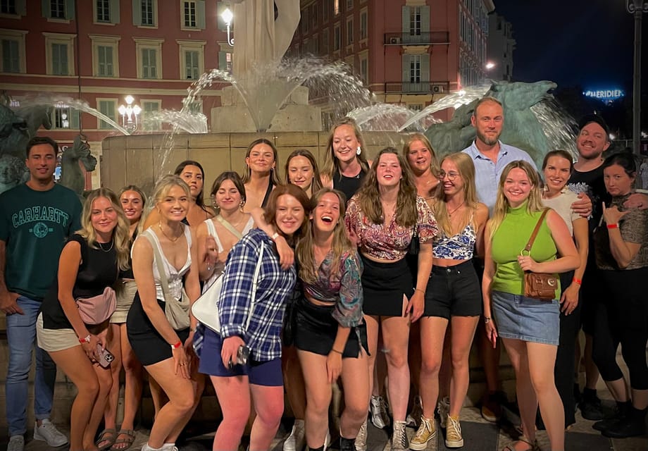 Pub Crawl Paris: Drink, Laugh, Meet the World - Drinks, Discounts, and the One Catch: Plan Food