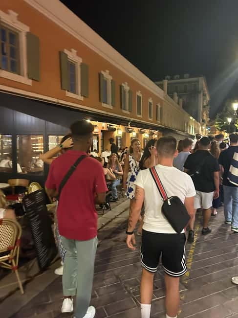 Pub Crawl Paris: Drink, Laugh, Meet the World - How the 5 Hours Actually Feel on the Ground