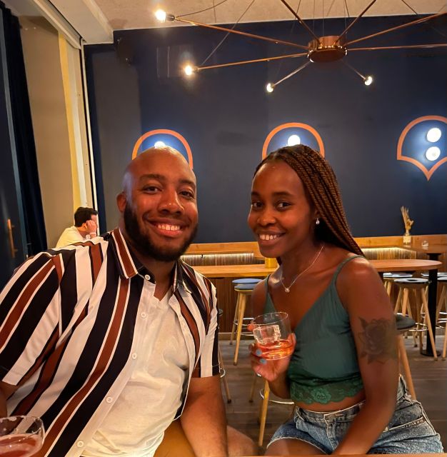 Solo travelers Meetup:A cultural stroll,Drinks & socializing - Practical Tips for a Smooth Night in Paris