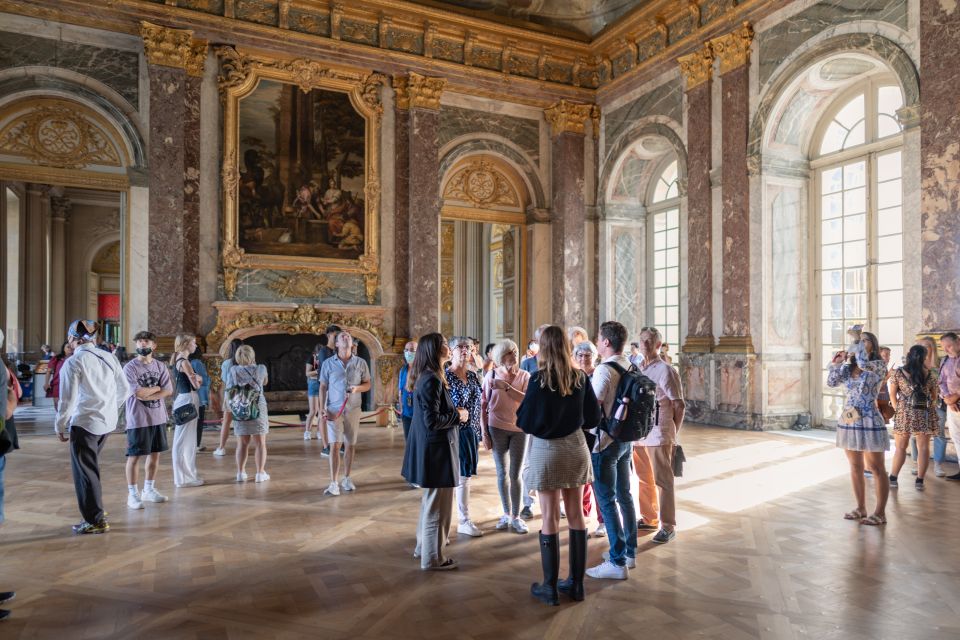 Versailles: Skip-the-Line Versailles Palace and Gardens Tour - Guides You’ll Want: Storytelling, Humor, and Q&A